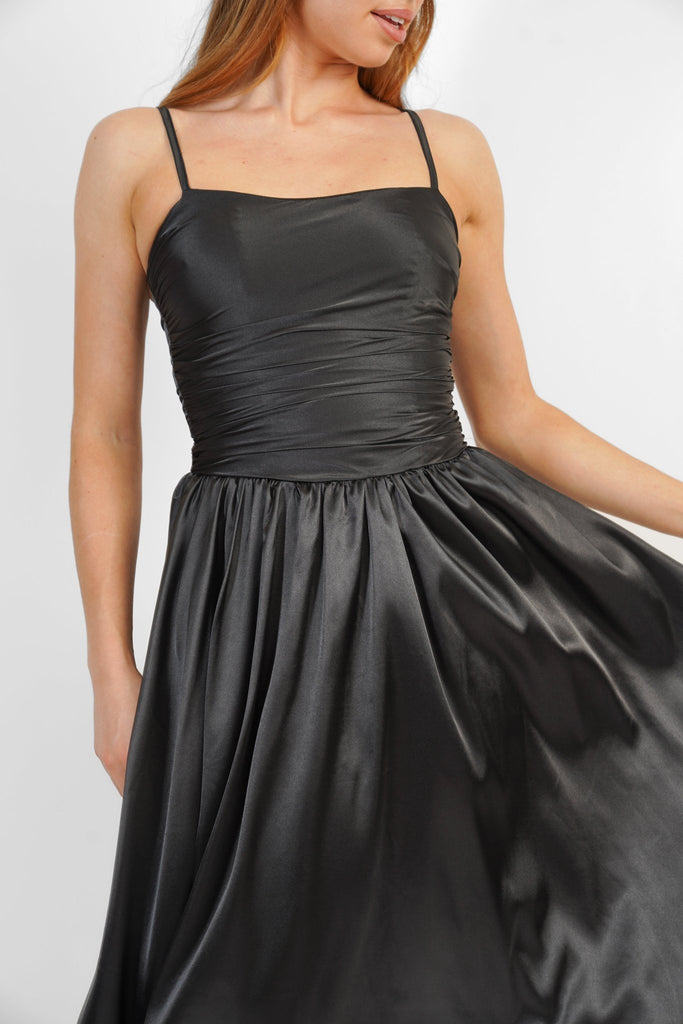 Hanity Dress in Black - Jadedroselondon